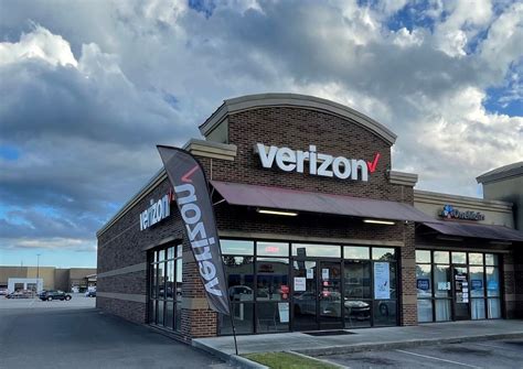 authorized verizon retailer near me|More.